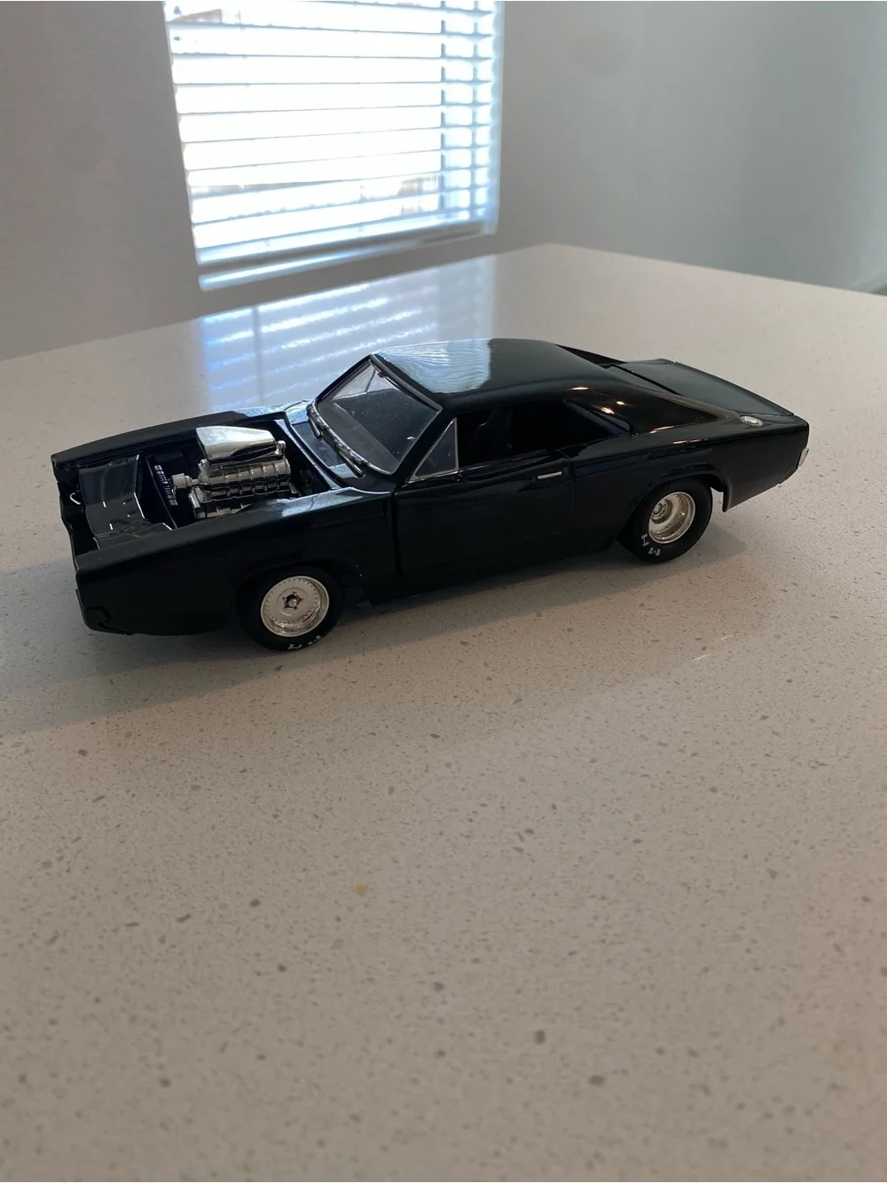 1:24 JADA FAST & FURIOUS DOM'S DODGE CHARGER RT GLOSS BLACK